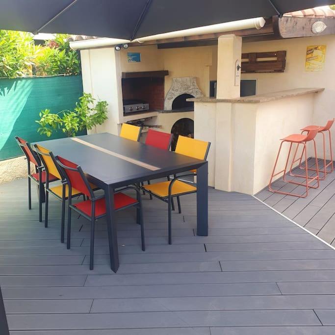 Joli Haut De Villa 3 Chambres Climatise Avec Jacuzzi Marignane Eksteriør bilde